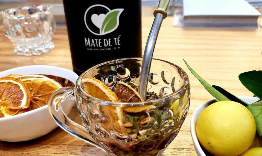 El mate de té: un emprendimiento del litoral que llegó a La Plata