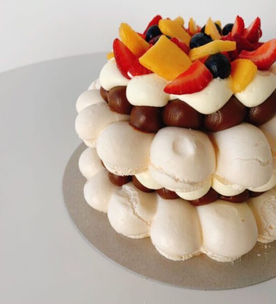 Pavlova de frutas
