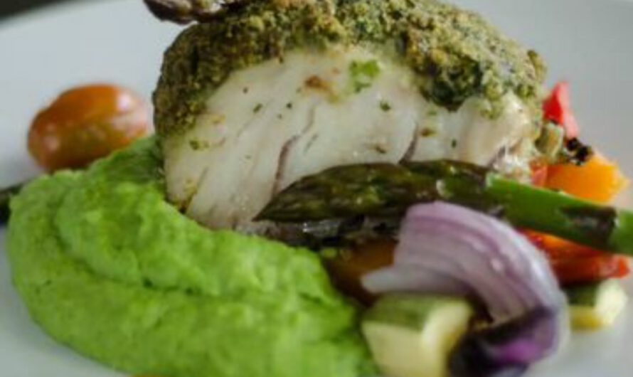 El 19 comé pescado: salmón blanco con puré de arvejas y vegetales por Toto Castaño