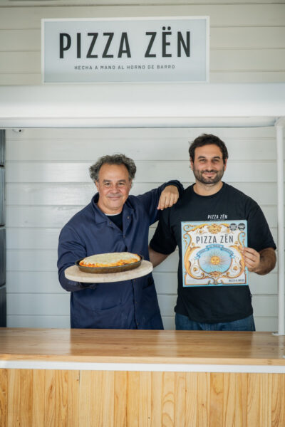 Roberto y Mateo Petersen, fundadores de Zen que celebra 8 años con una pizza porteña al molde especial