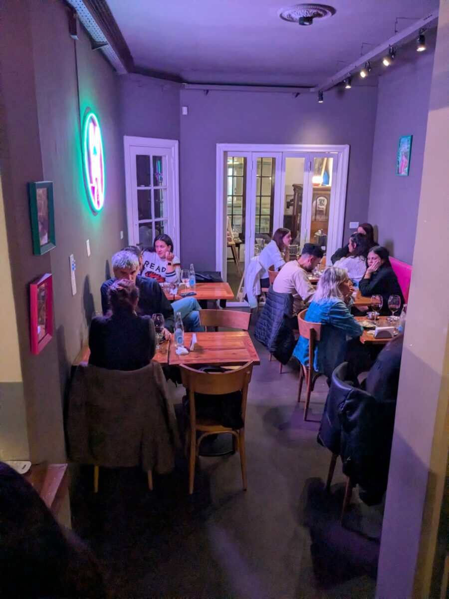 Diez Dingos se despide con un mes de cocina, amigos y brindis